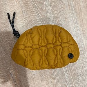 lululemon cosmetic bag